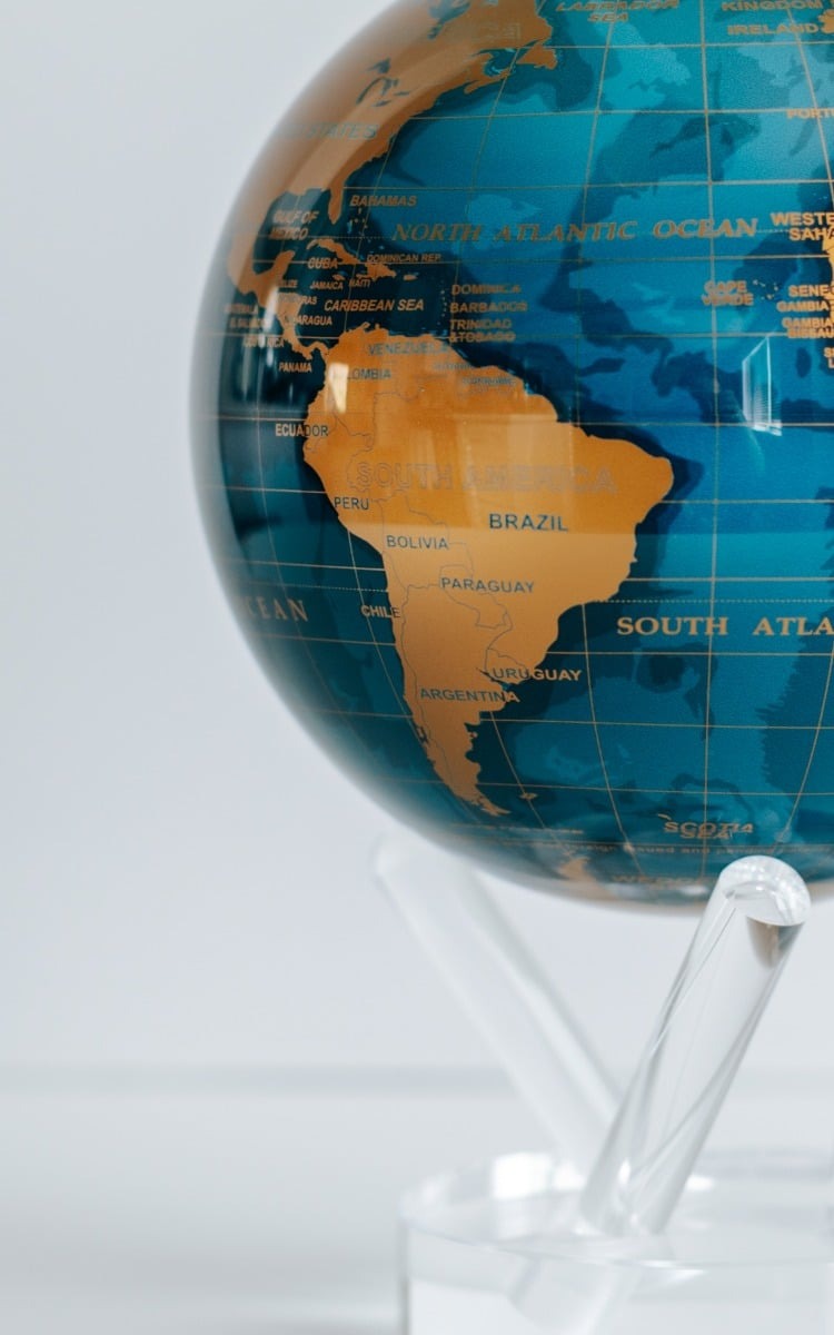 ブルーとゴールドの地球儀-インテリア-世界地図-誕生 日 プレゼント-MOVA グローブ-jp.movaglobes.store