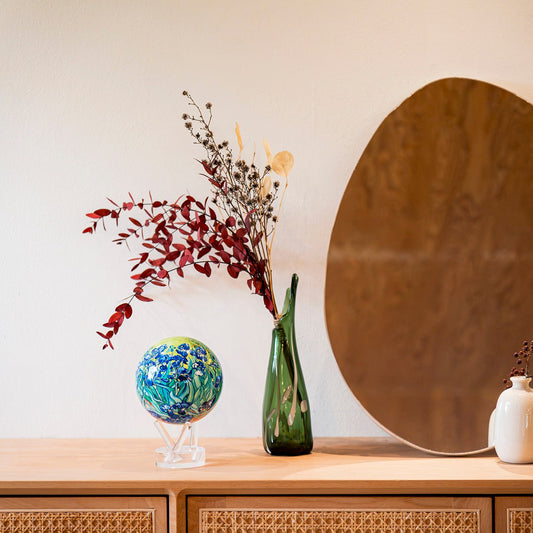 MOVAグローブのある暮らし ― すべての部屋に、心惹かれるアクセントを ―