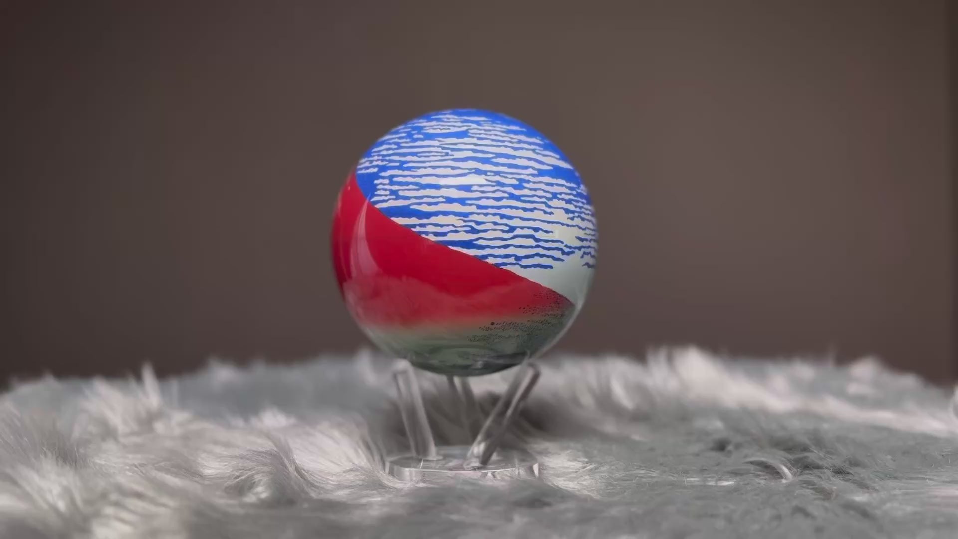 MOVA Globe モバグローブ | 光で回る不思議な地球儀｜葛飾北斎 富嶽三